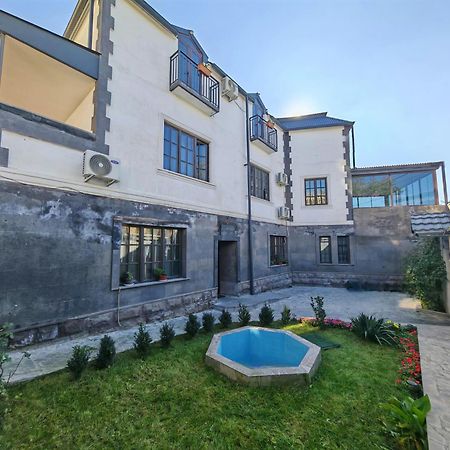 Blur Inn Gallery Ереван Экстерьер фото