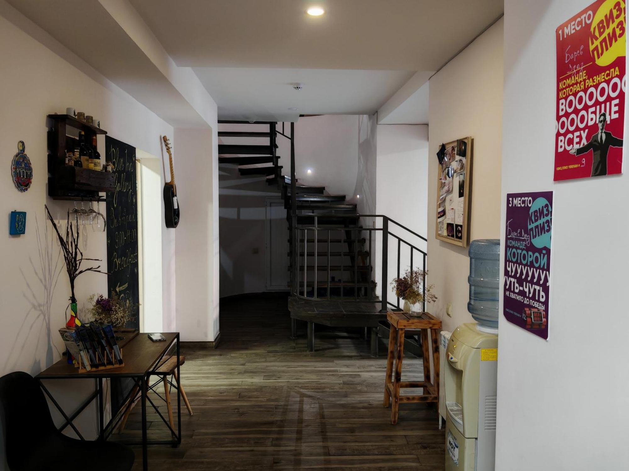 Blur Inn Gallery Ереван Экстерьер фото