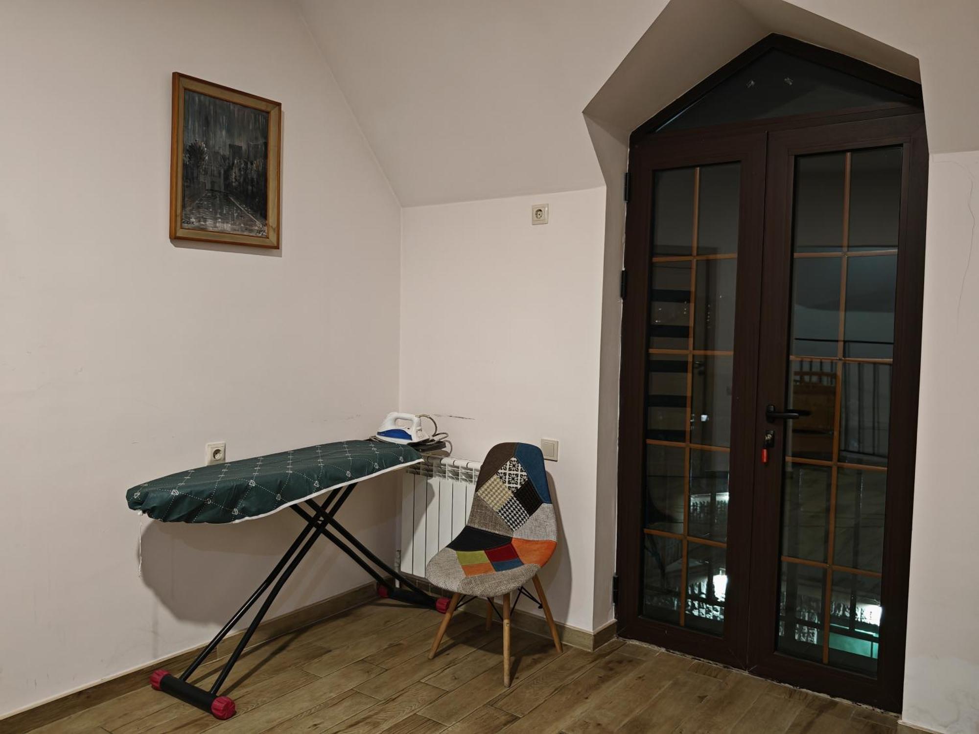 Blur Inn Gallery Ереван Экстерьер фото